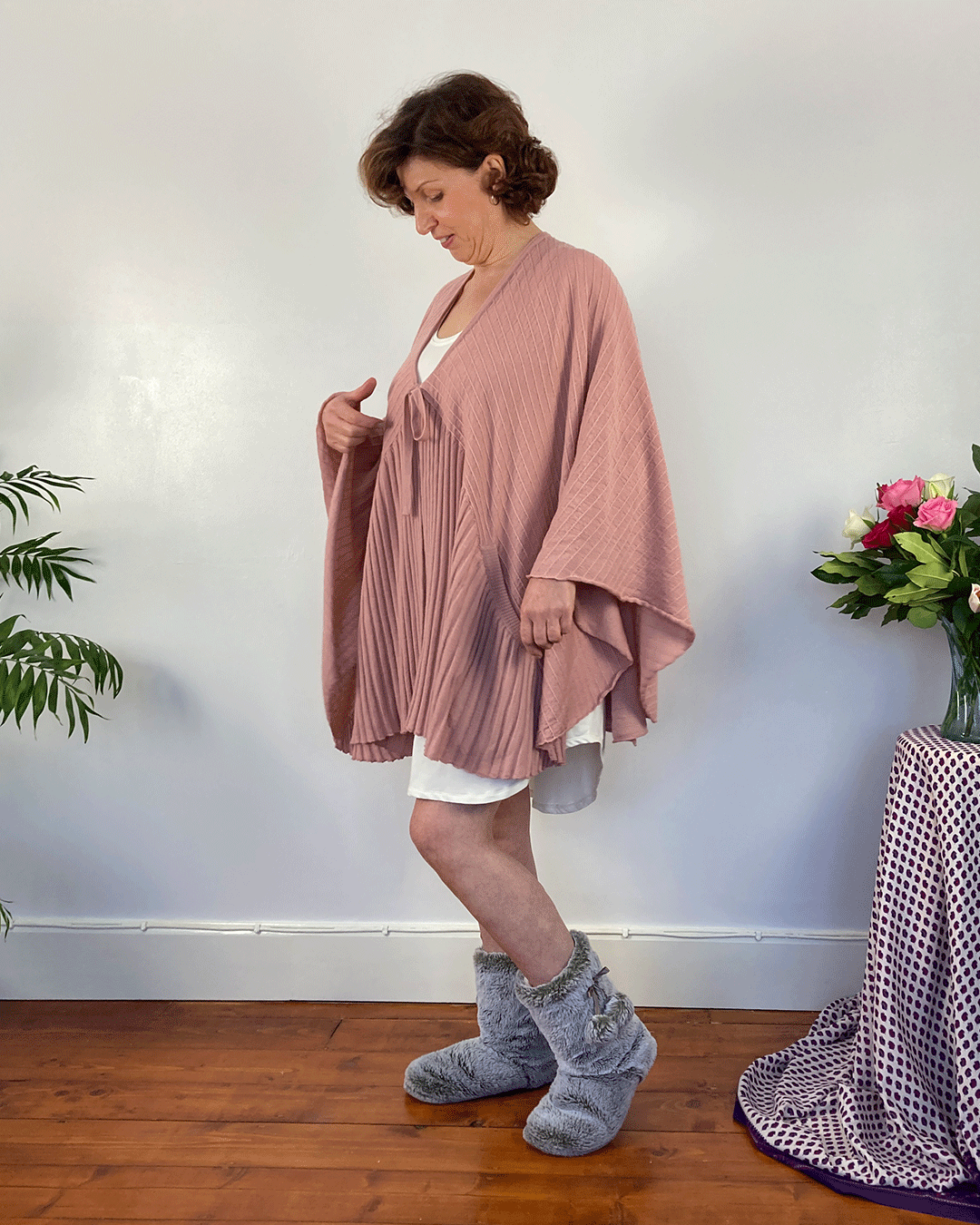 Valerie, 5'7" tall and a size medium (14-16) wears the pink cardi-cape and has just finished adjusting the tie-front. An alternative for medicine for hot flushes
